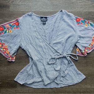 Angie Wrap Shirt Grey Striped Floral Embroidered Size Medium